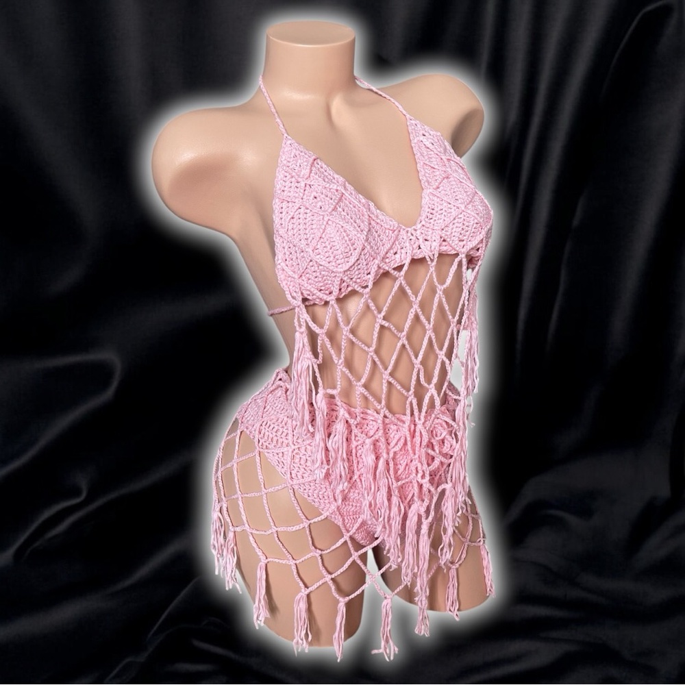 Pink Crochet Two-Piece Bikini Beach Pool Party Festival Coachella Cover-Up Set - Picture 4 of 7
